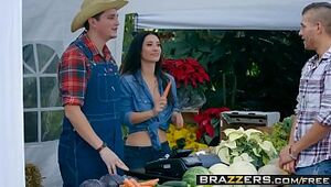Brazzers - Real Wifey Stories -  The Farmers Wifey sequence starring Eva Lovia and Xander Corvus